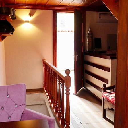 Qonaq Hotel & Suites Stambuł Zewnętrze zdjęcie