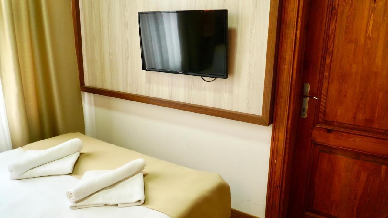 Qonaq Hotel & Suites Stambuł Zewnętrze zdjęcie