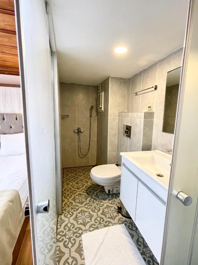 Qonaq Hotel & Suites Stambuł Zewnętrze zdjęcie